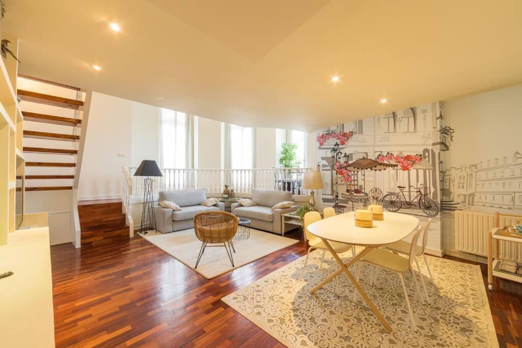Centrico Duplex De Lujo En Vigo. Apartment Bagian luar foto